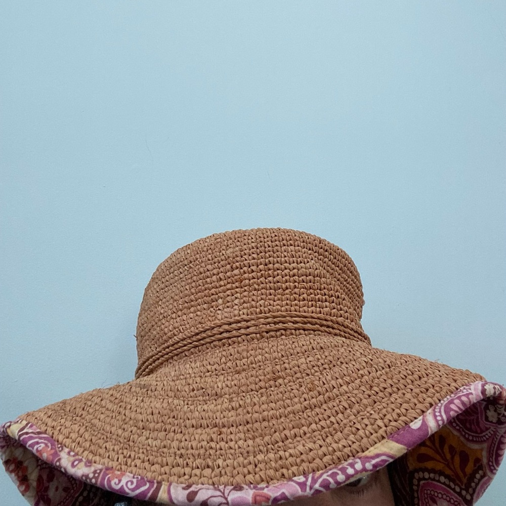 Vera Bradley floppy straw sun hat w/fabric trim